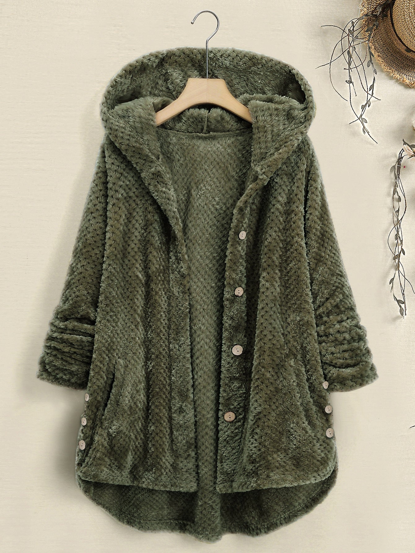 Mila Coat – Enveloping elegance for the coldest days